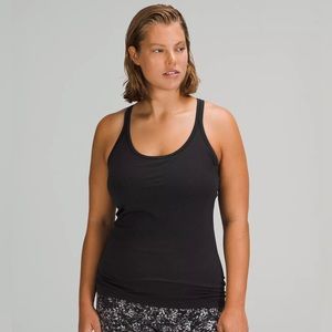 Lululemon Ebb to Street Tank Top in Black, Size 6
